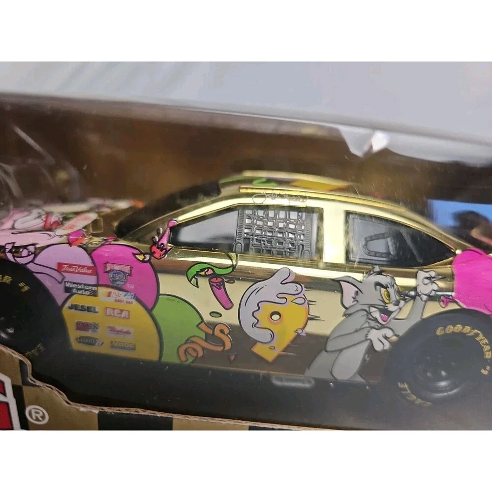 Lake Speed #9 Gold CartoonNetwork Ford Taurus 1998 Nascar 50th 1/24 DieCast bank